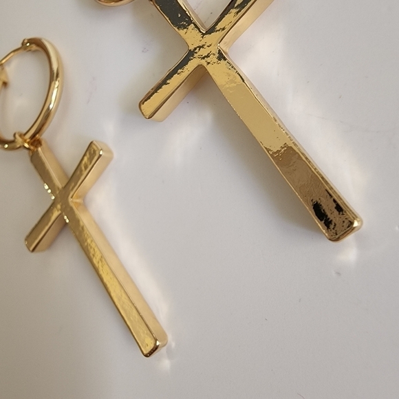 NEW Golden Cross Metal Hoop Dangle Earrings - Picture 4 of 8